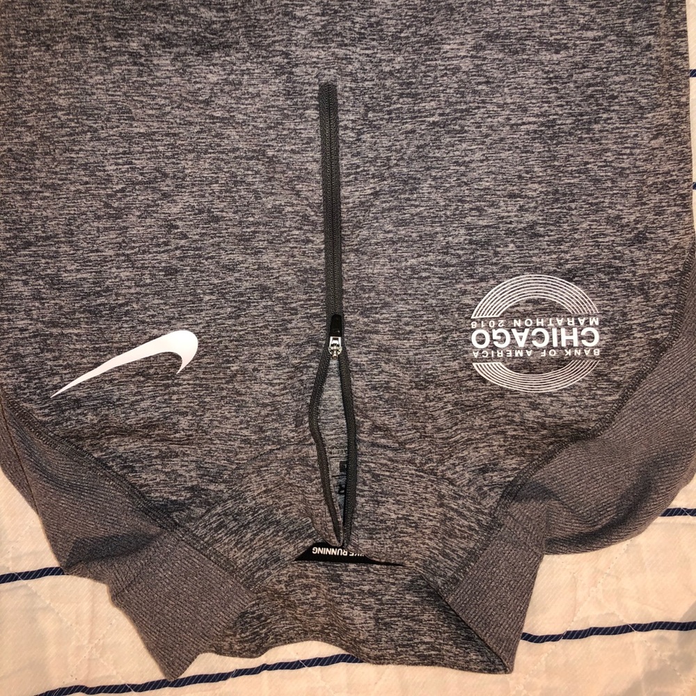 Nike pullover